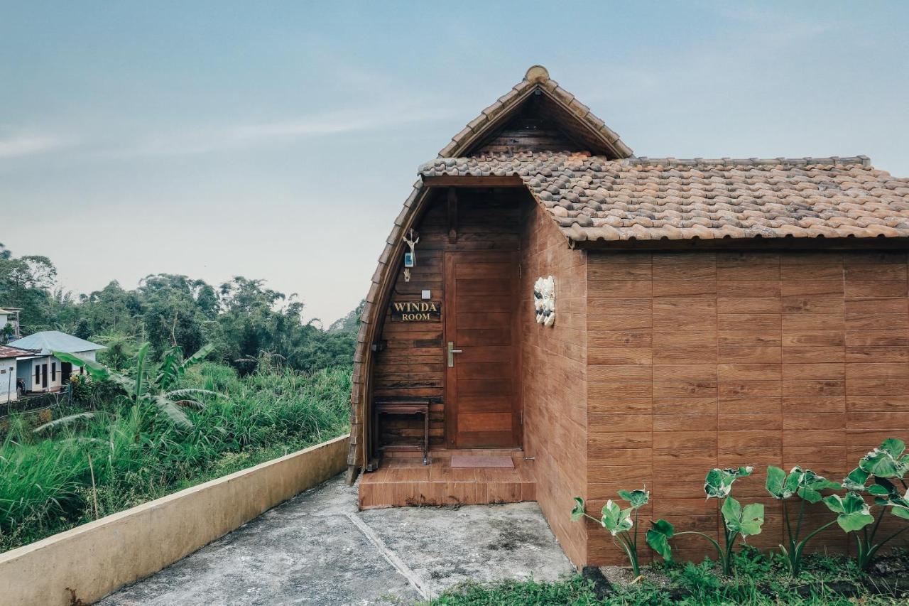 Tunjung Sari Villa Bedugul Bedugul  Exteriör bild