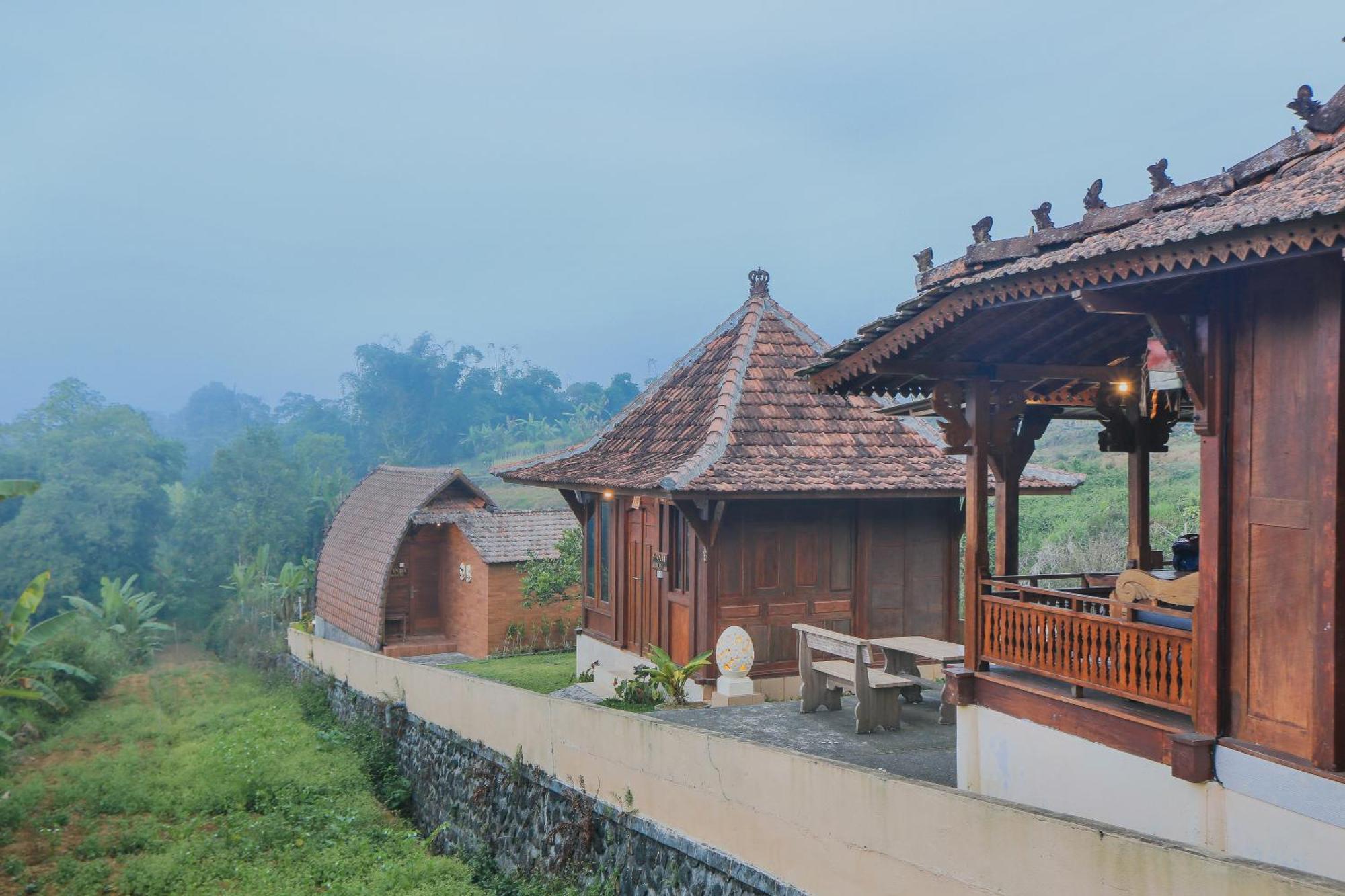 Tunjung Sari Villa Bedugul Bedugul  Exteriör bild