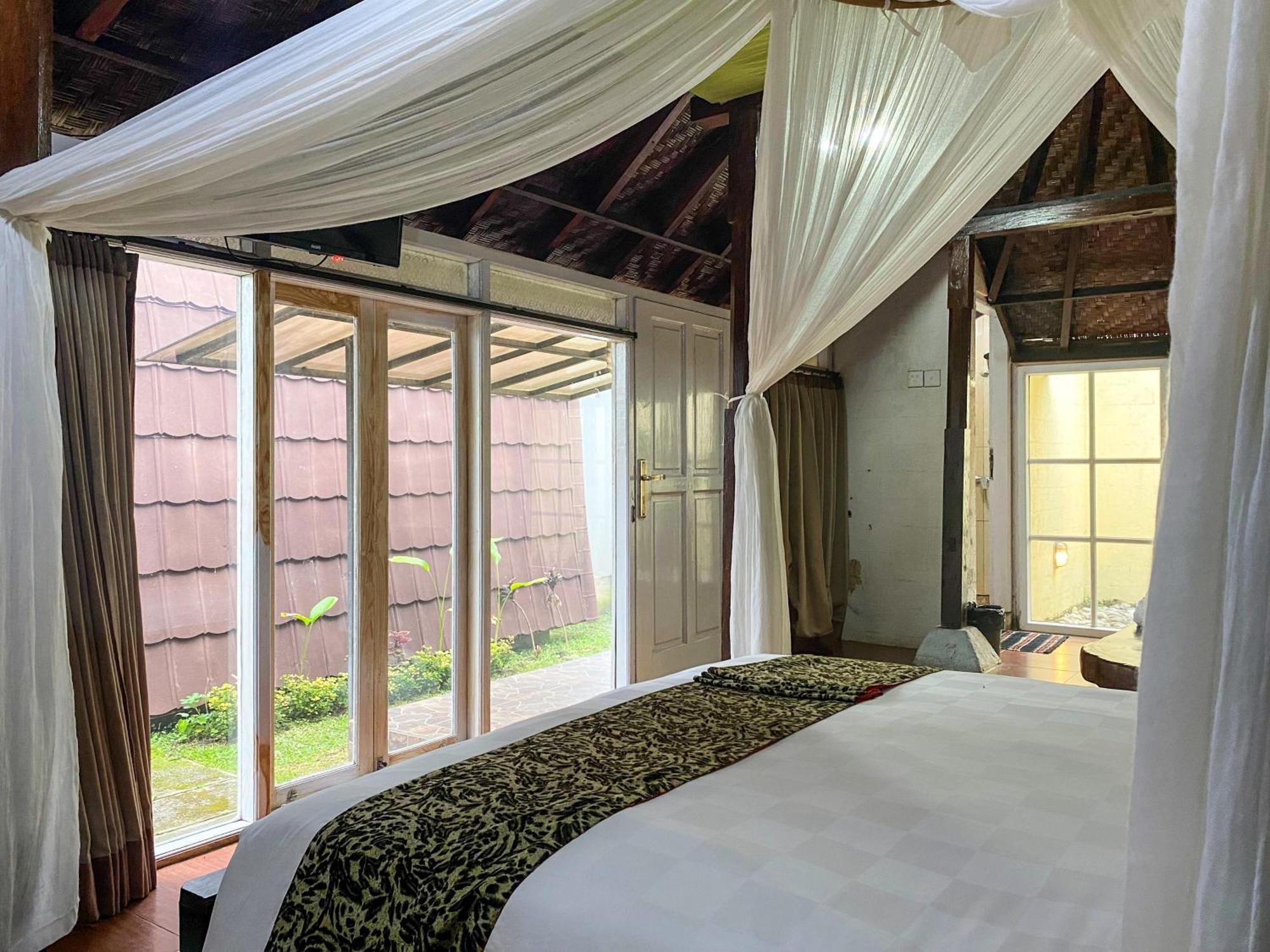 Tunjung Sari Villa Bedugul Bedugul  Exteriör bild